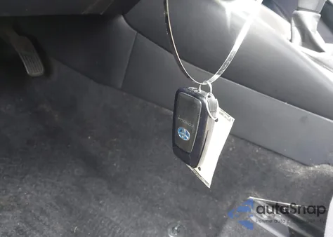 2021 Toyota Corolla Hybrid Le z USA, uszkodzony, nr VIN JTDEAMDE9MJ003429